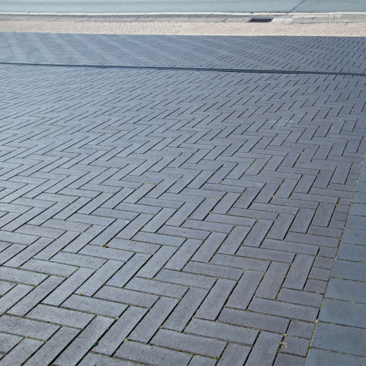 Milano O Pflasterklinker im Fischgrätverband