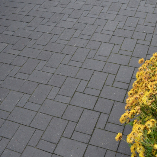 Milano O Pflasterklinker in der Einfahrt